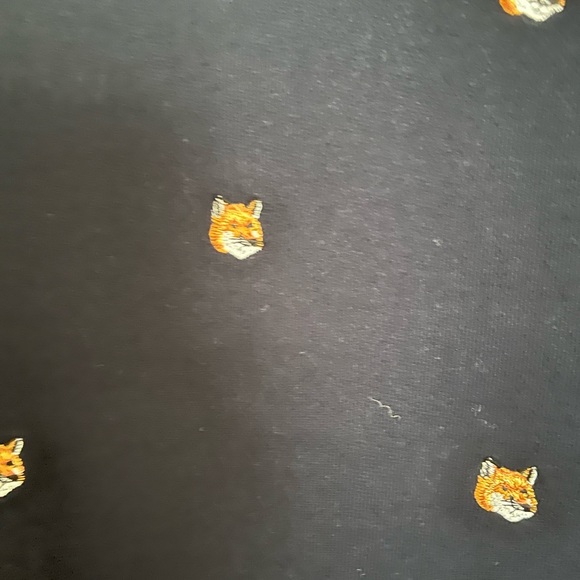 MAISON KITSUNE ALL OVER FOX HEAD EMBROIDERY SWEATSHIRT L - Picture 10 of 14